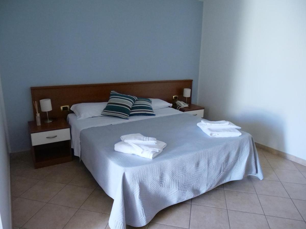 Grand Hostel Calabria Pietrapaola Zewnętrze zdjęcie