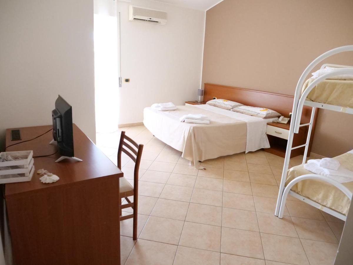 Grand Hostel Calabria Pietrapaola Zewnętrze zdjęcie