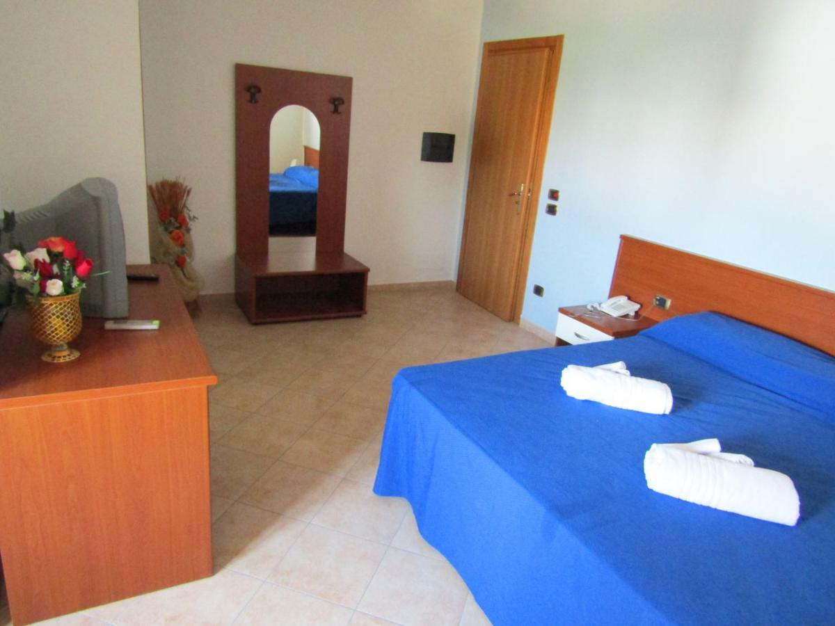 Grand Hostel Calabria Pietrapaola Zewnętrze zdjęcie