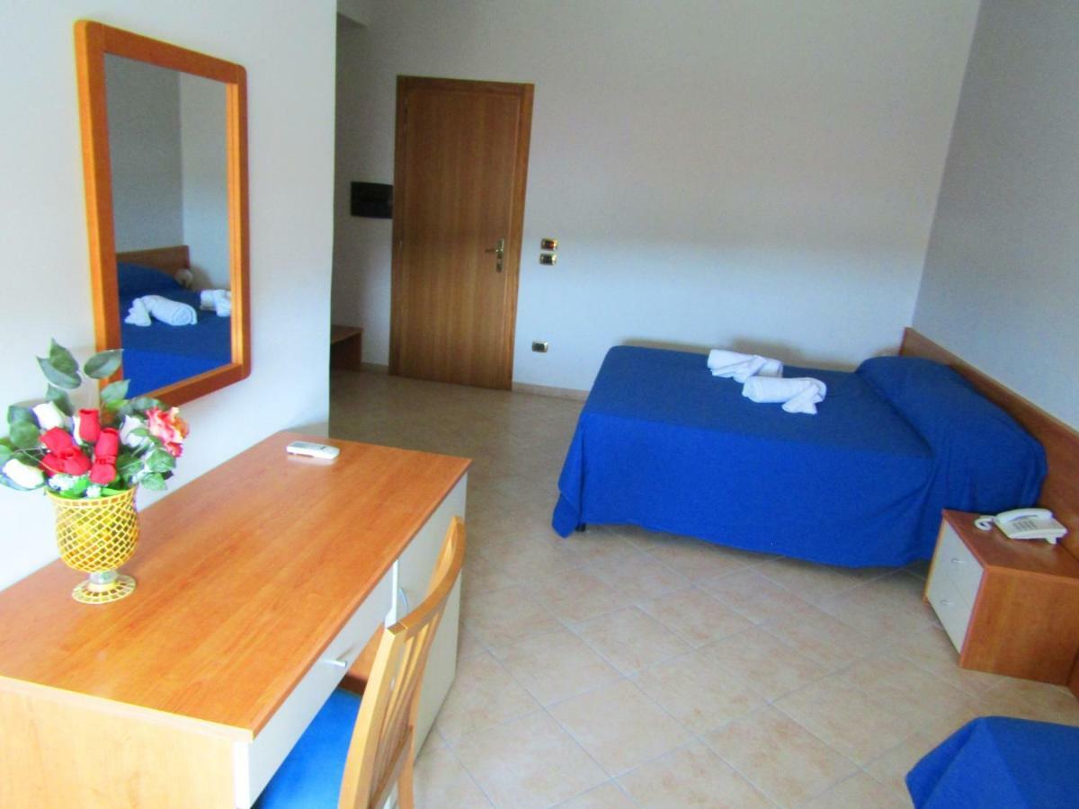 Grand Hostel Calabria Pietrapaola Zewnętrze zdjęcie